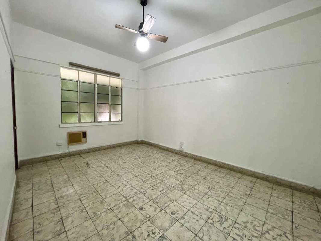Modern office bathroom with tiled walls in PH BICSA Tower Financial District Panama