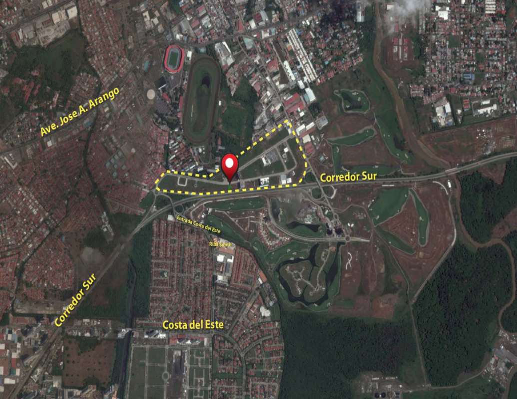Aerial map near Corredor Sur showing golf course, stadium, Costa del Este next to Santa María Business District Panama