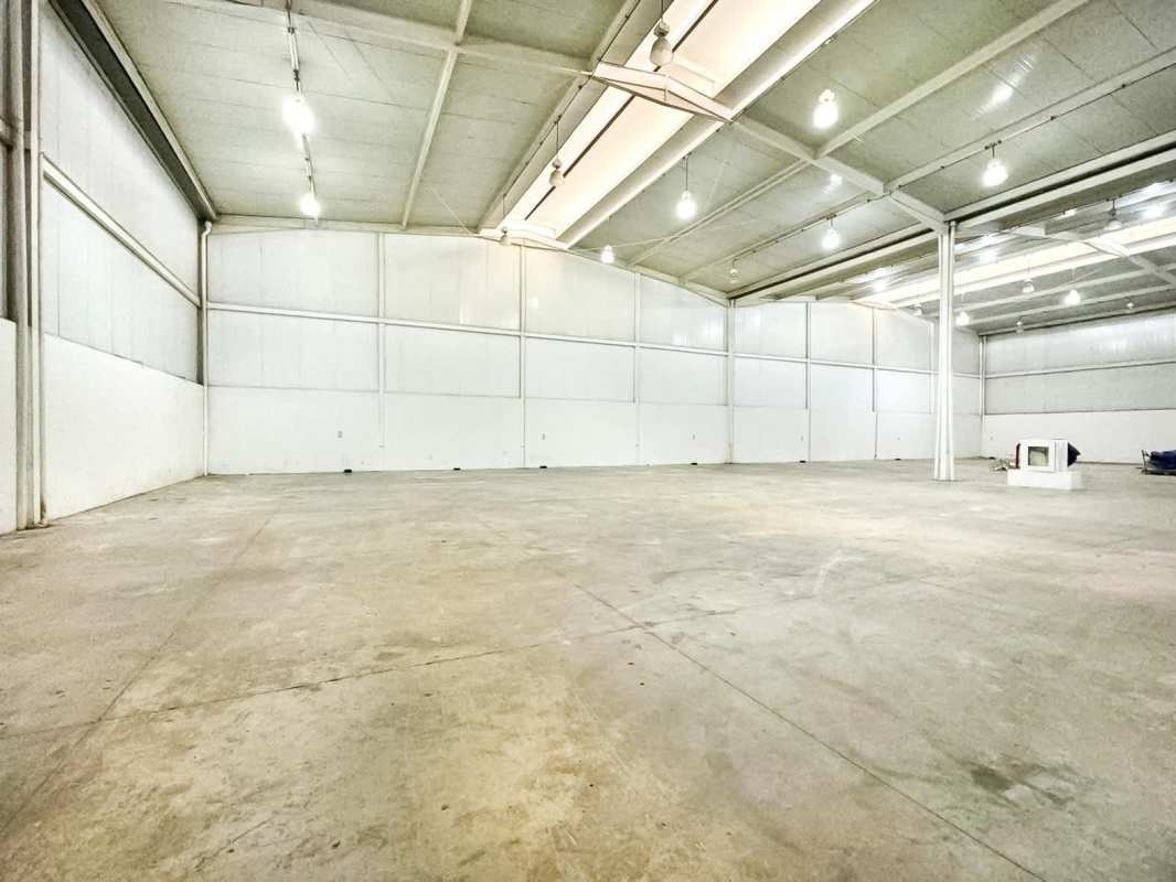 Empty spacious warehouse interior with tall ceilings in Parque Industrial Las Americas Pacora Panama
