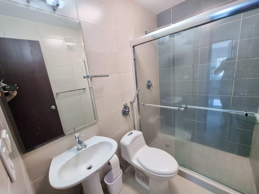 Large terrace offering panoramic skyline view in PH River Park Obarrio Panama