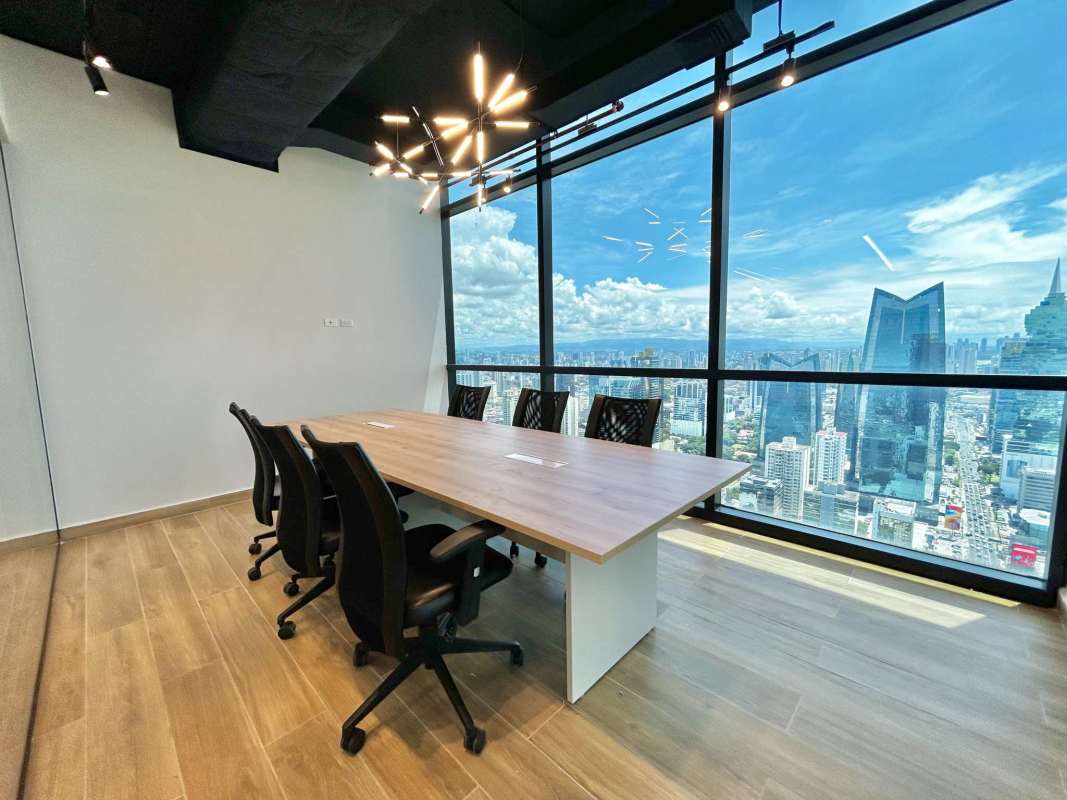Conference room large table views of skyline in Tower Financial Center Panama