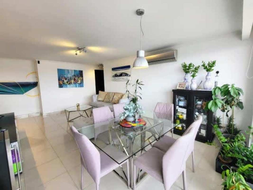 Modern kitchen with granite countertops gas cooktop stainless appliances in PH Sky Level Panama