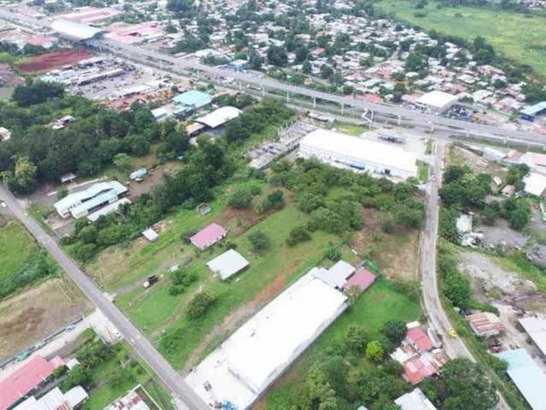 Industrial and residential buildings, Tocumen Metro corridor commercial land for sale Panama