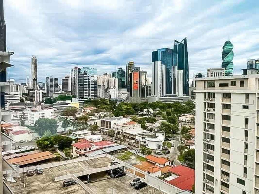 Spacious empty corporate office with large windows panoramic waterfront view in Torre Banco General Panama