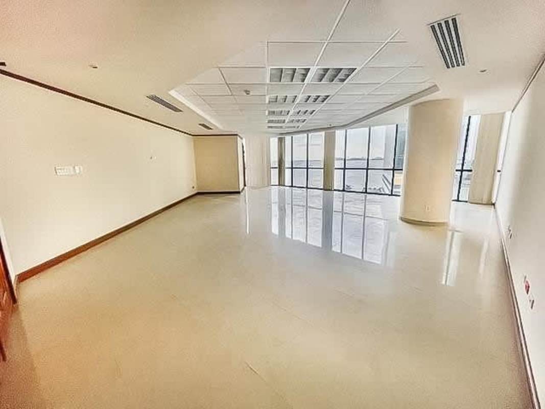 Office Space for Rent Torre Banco General Marbella