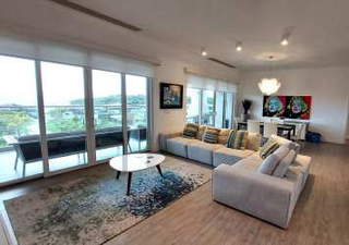 Condominium for Sale in San Carlos - 3 bedrooms