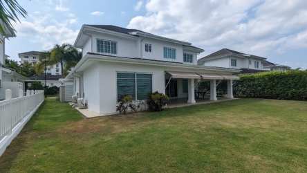 Family-style bedroom in Bijao Beach Club Quarry Heights villa near the ocean Panama