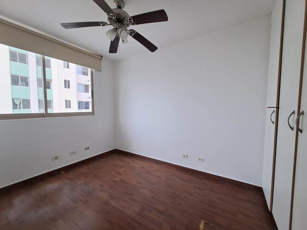 Spacious master bedroom with large window in PH San Francisco Bay Tower 300 Panama