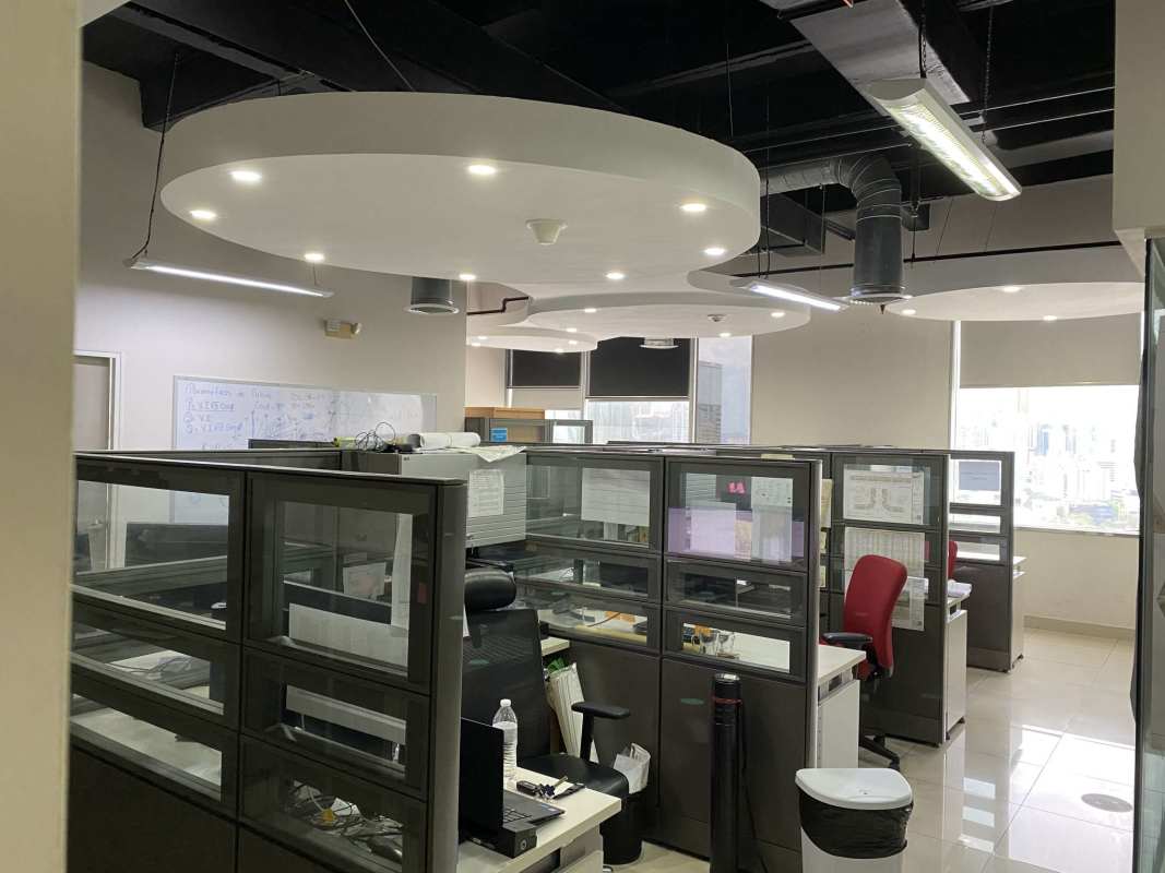 Corporate lobby and reception with Panama flag at PH Ocean Club Punta Pacifica