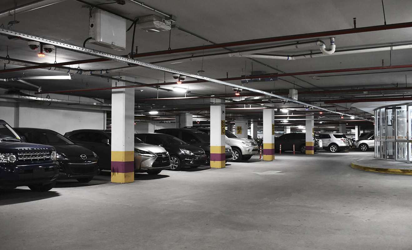 Main lobby with security controls in PH Ocean Club Tower Punta Pacifica Panama
