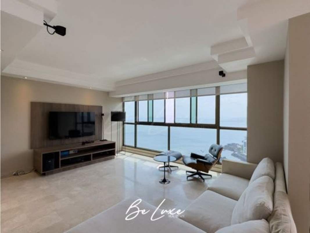 Elegant dining area with marble floors and ocean views PH Ocean Park Punta Pacifica