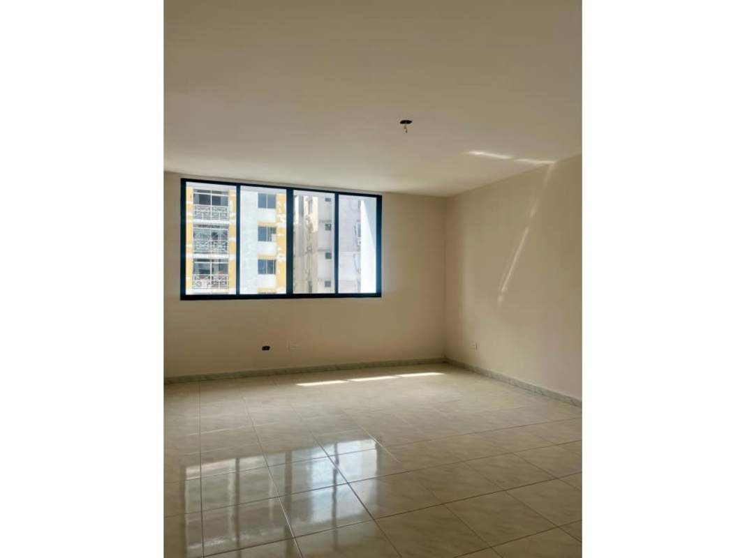 Bright living space with natural light and tiled floor at PH Terrazas del Cangrejo Panama