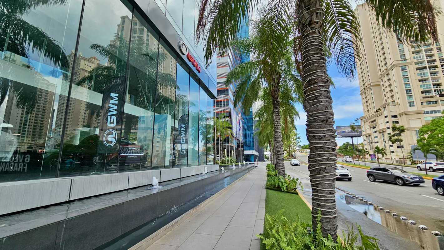 Premium Commercial Showroom for Rent Punta Pacifica Oceania - View 3