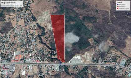 Satellite outlined view of 19 hectare parcel ready for commercial or residential development in Punta Barco