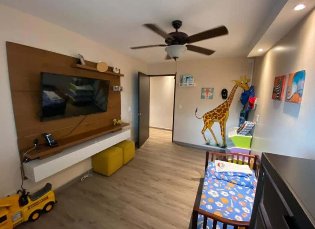 Contemporary bathroom with glass enclosed shower vanity Obarrio Panama