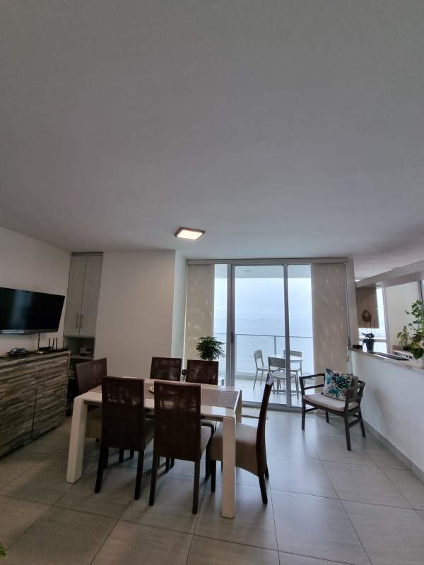 Modern bathroom with ceramic tile and glass shower in furnished rental PH Le Mare Coco del Mar Panama