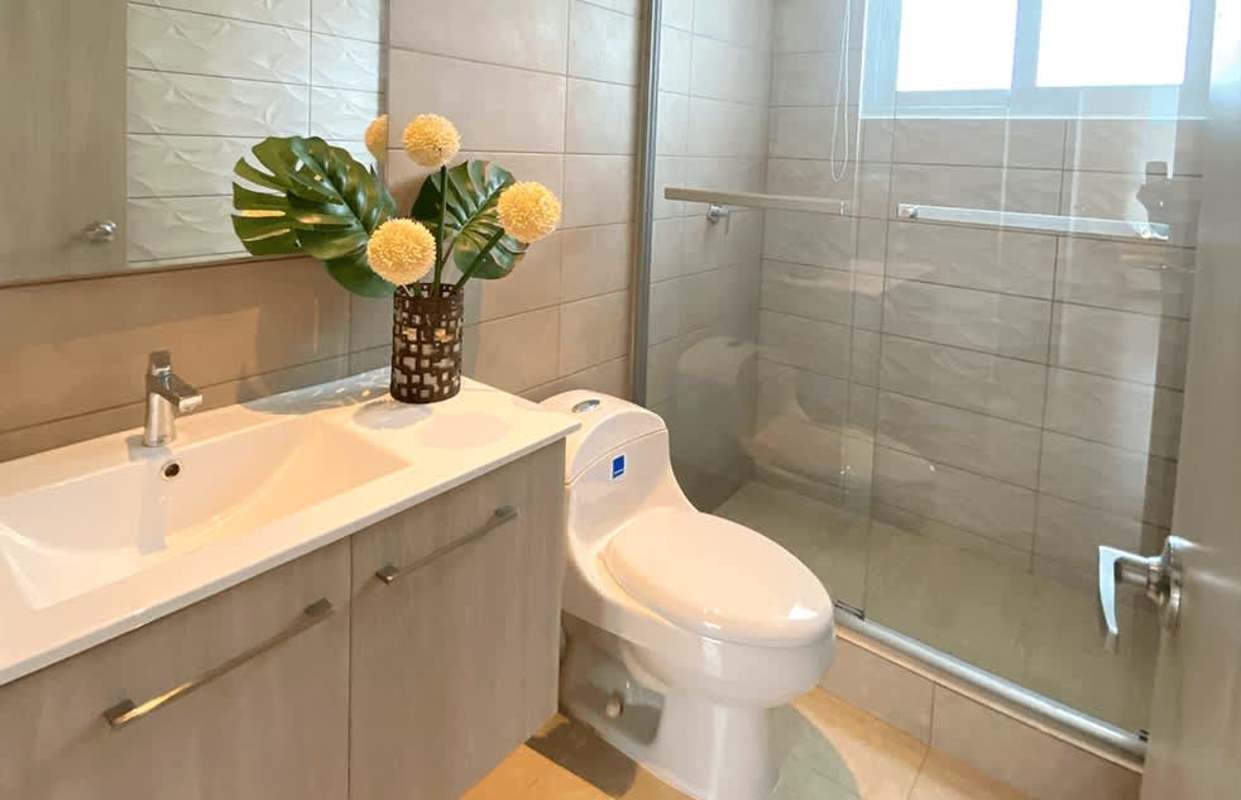 Modern bathroom with glass shower and vanity in PH Clayton Park II Clayton Panama