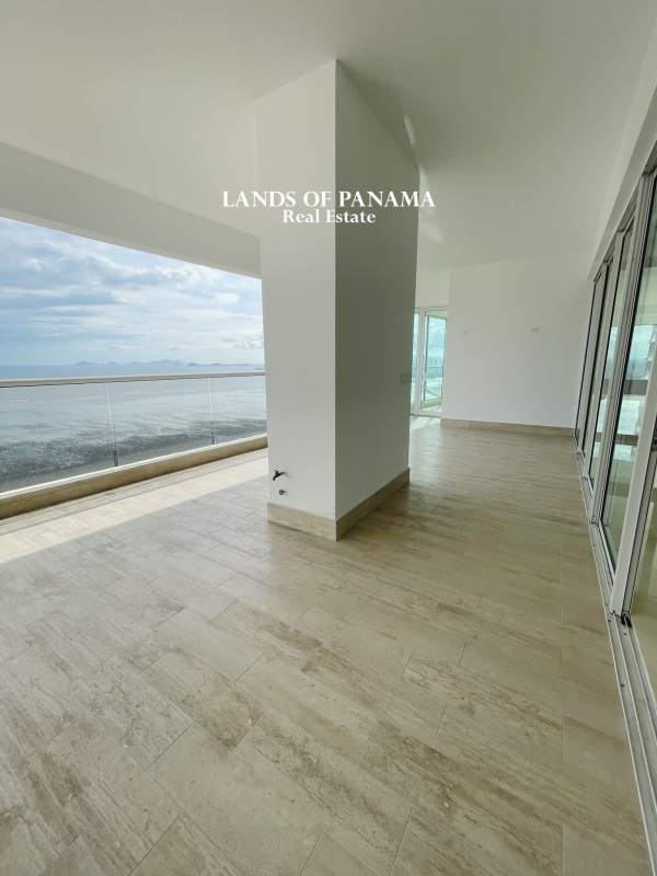 Spacious modern balcony with glass railing panoramic Pacific Ocean Vista PH Residences Costa del Este