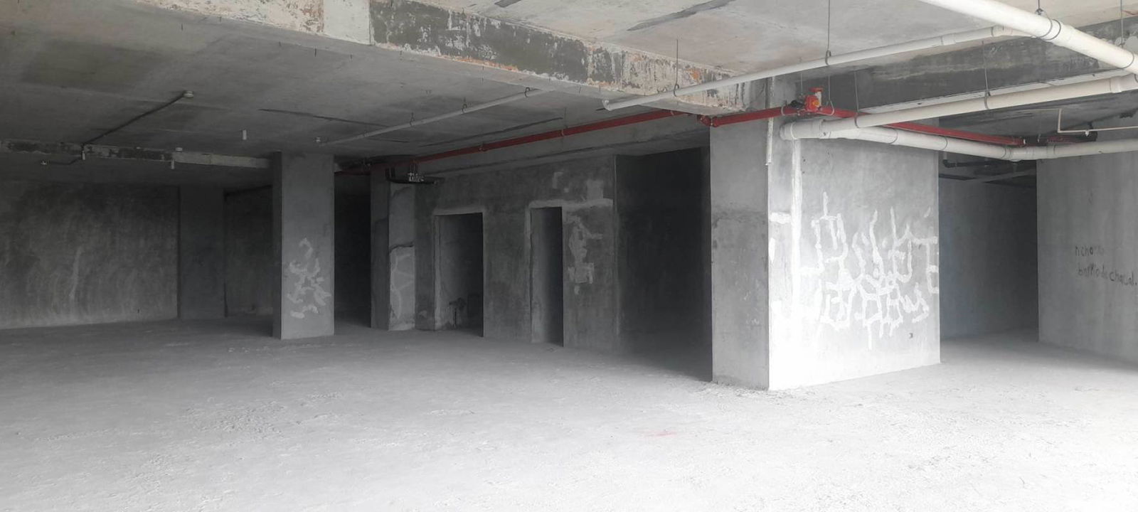 Industrial style open unfinished commercial unit concrete walls Costa del Este Panama