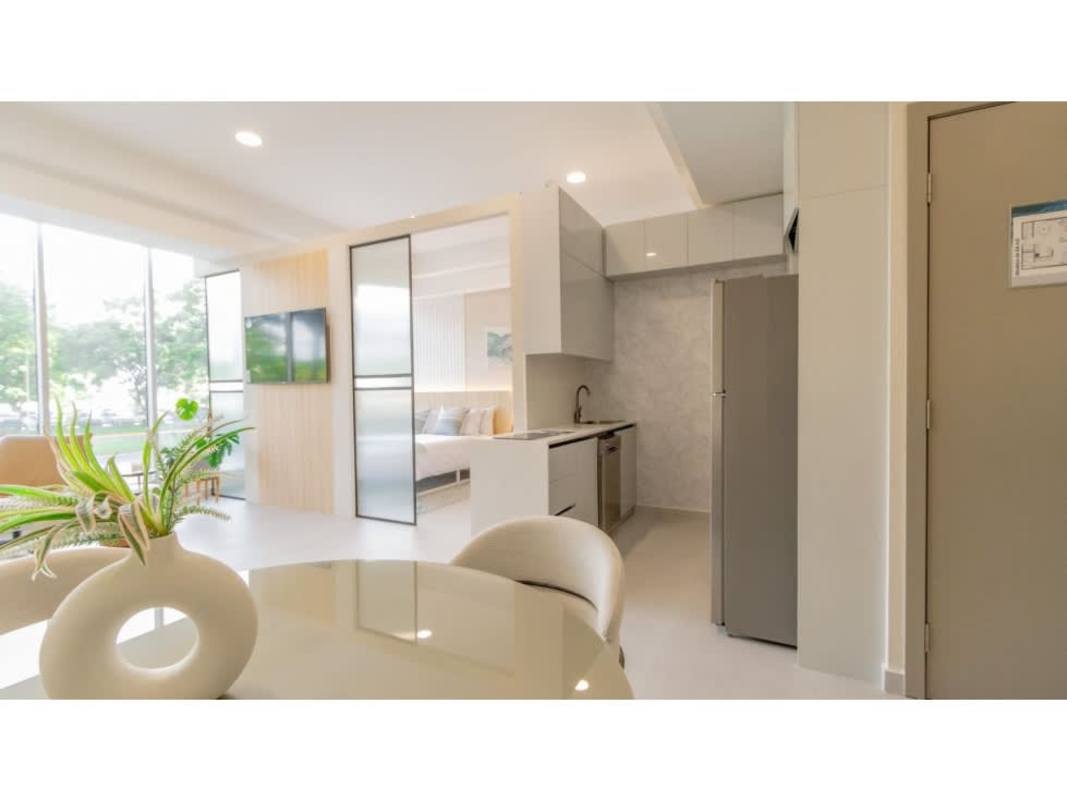 Open plan kitchen with modern finishes in PH Seaside Avenida Balboa Panama