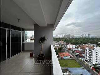 Apartment for Sale in San Francisco - 3 bedrooms