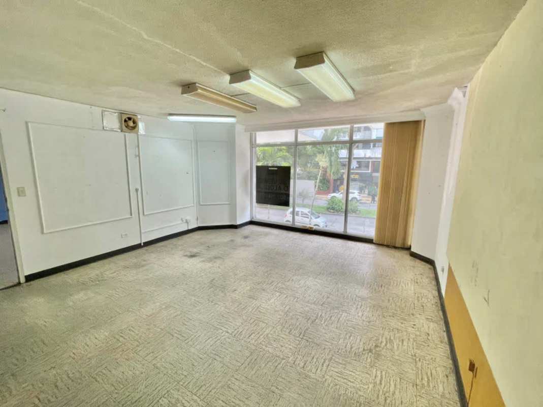 Meeting space and open work area inside PH Virrey Punta Paitilla office for sale