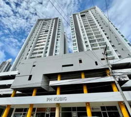 Penthouse Apartment for Sale in Bella Vista - 3 bedrooms