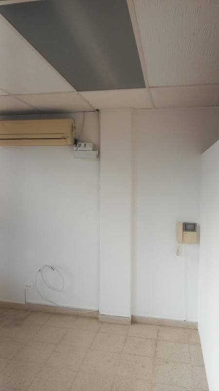 Corner office space with large windows tiled floors El Dorado Panama