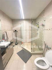 Apartment for Sale in San Francisco - 3 bedrooms