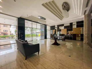 Penthouse Apartment for Sale in San Francisco - 3 bedrooms