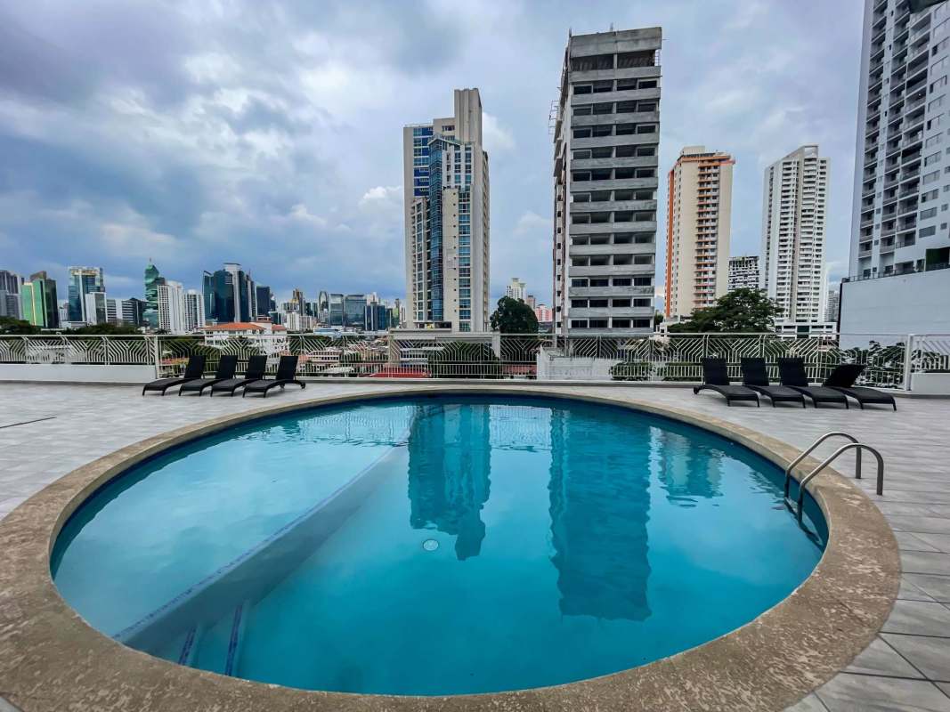 Rooftop infinity pool with panoramic skyline views PH Keops Tower San Francisco Panama