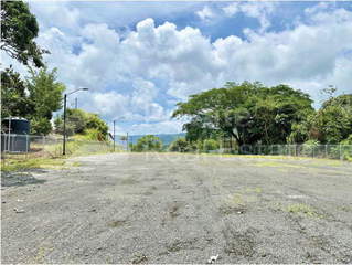 Commercial Land for Rent in 24 de Diciembre - 0 bedrooms