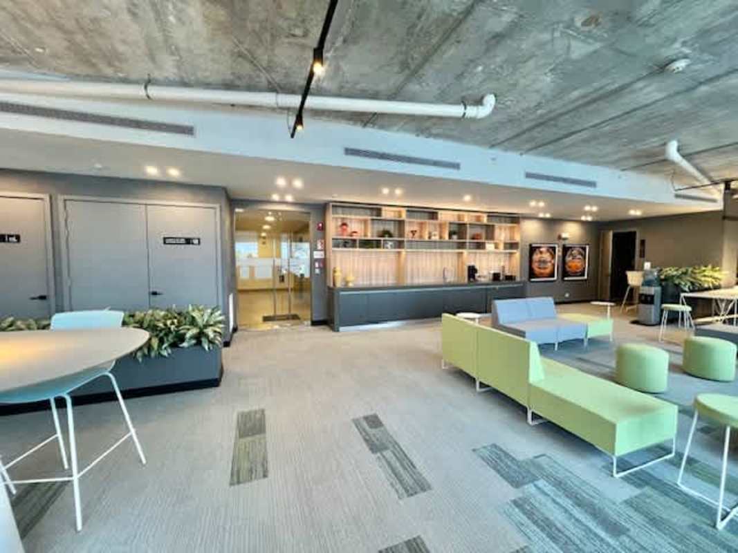 Lap pool sun deck green landscaped area PH Van Gogh El Cangrejo Panama