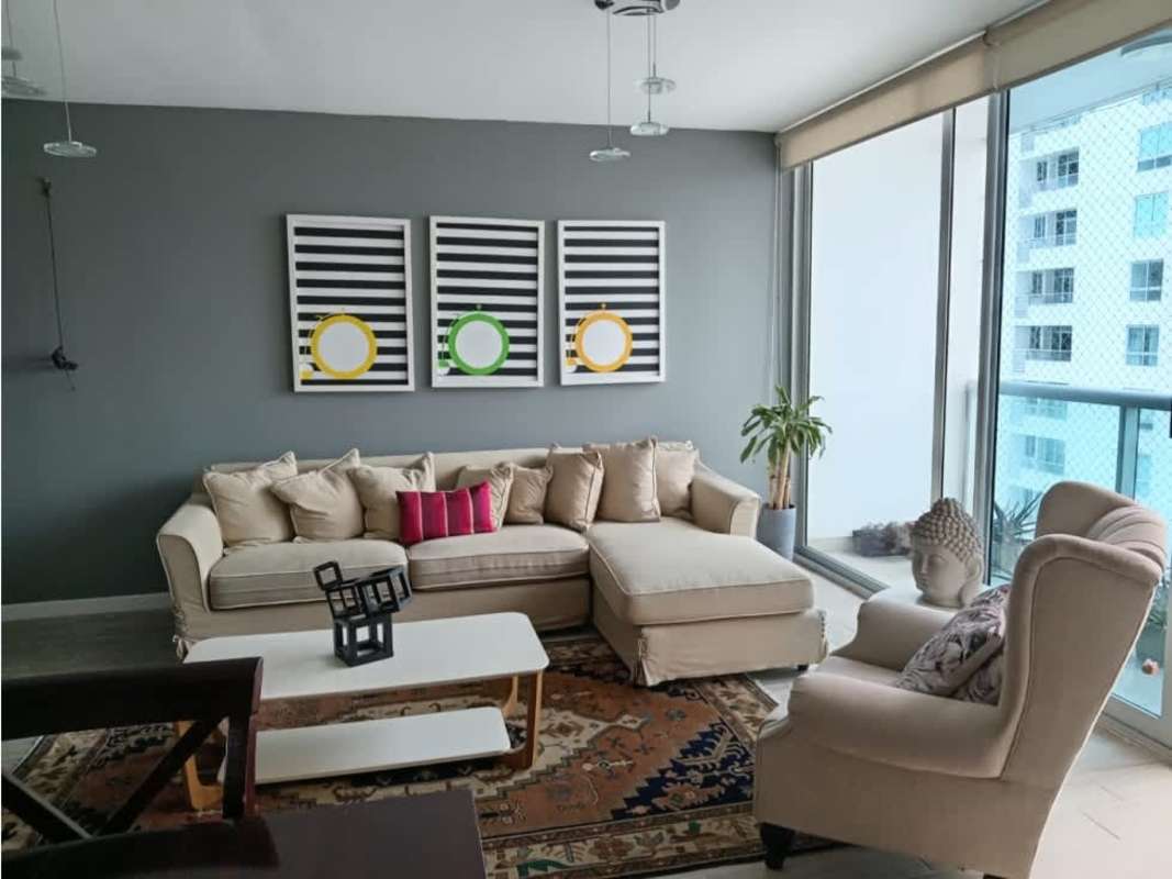 Spacious master bedroom with large window, city panorama, built-in closet at PH San Francisco Bay Panama City