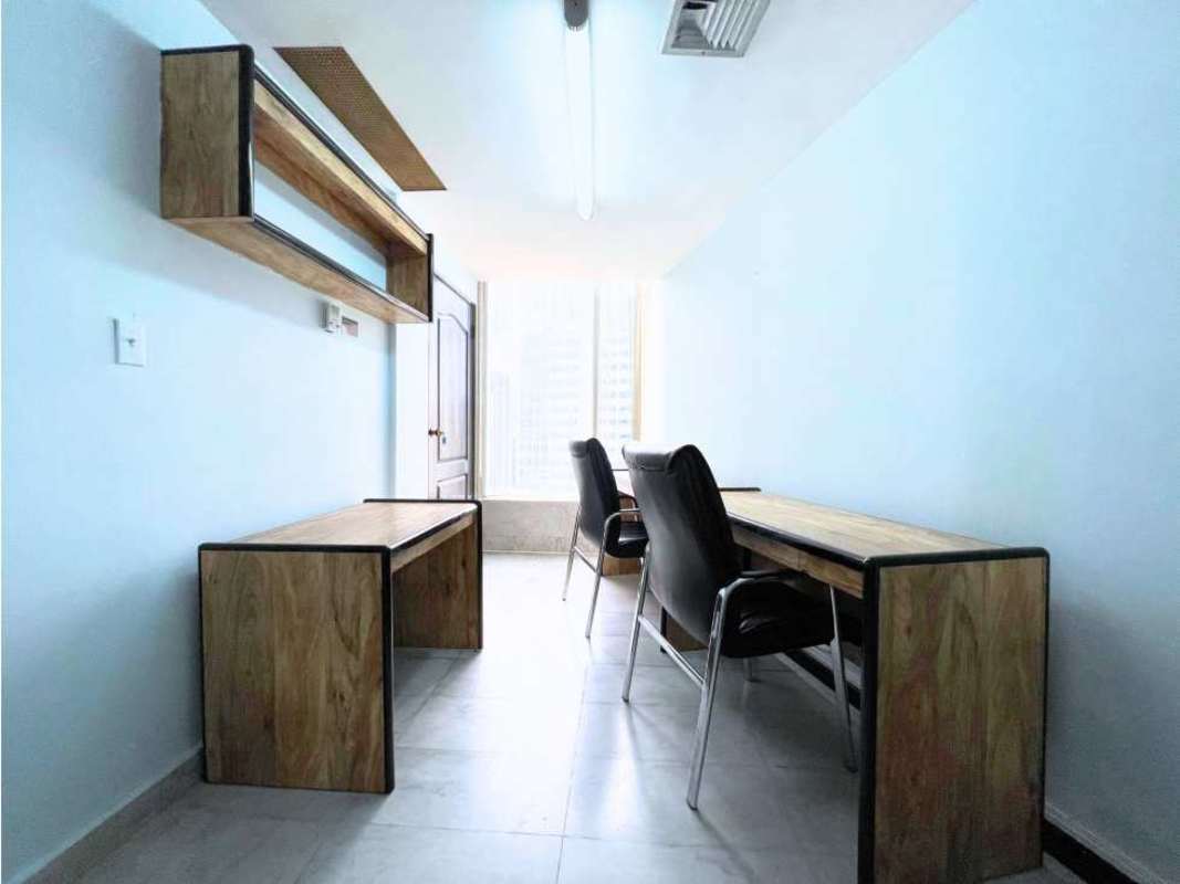 Compact minimalist private workspace with wooden furniture in PH Advanced Marbella Panama
