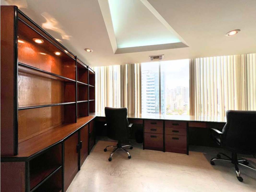 Contemporary reception lobby with marble floor and modern reception desk PH Advanced Panama