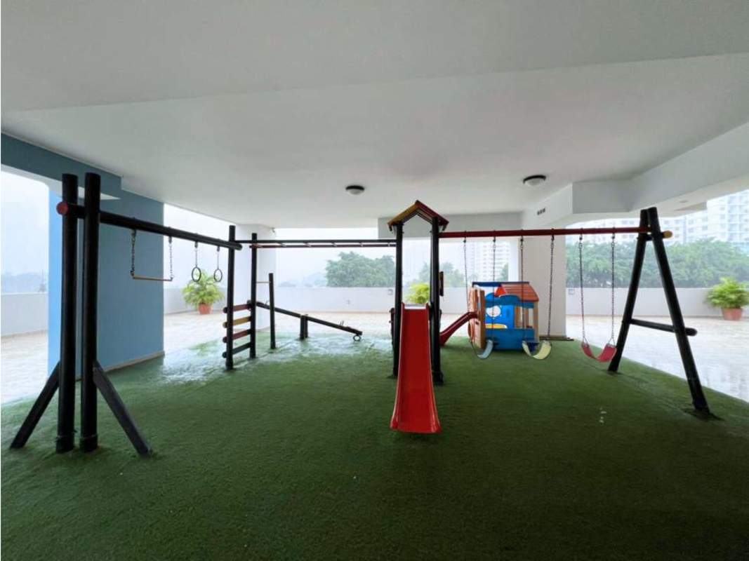 Rent 3BR Apartment with Balcony PH Blue Bay San Francisco