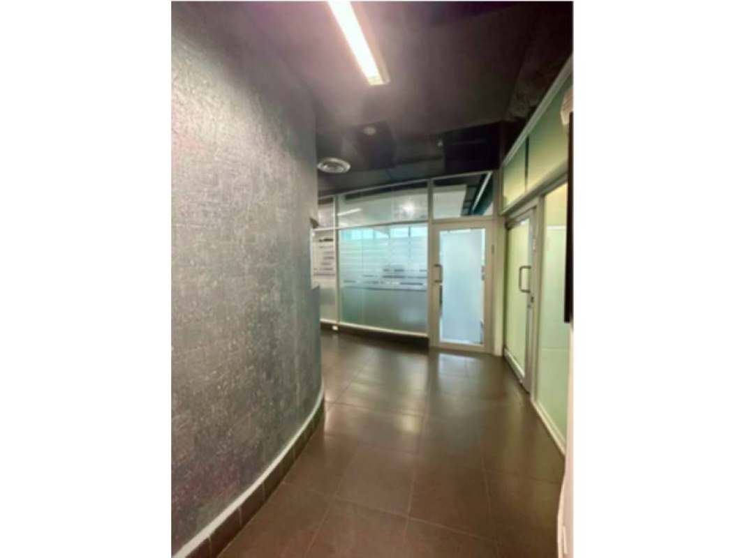 Spacious Commercial Office Torre de las Américas Punta Pacífica