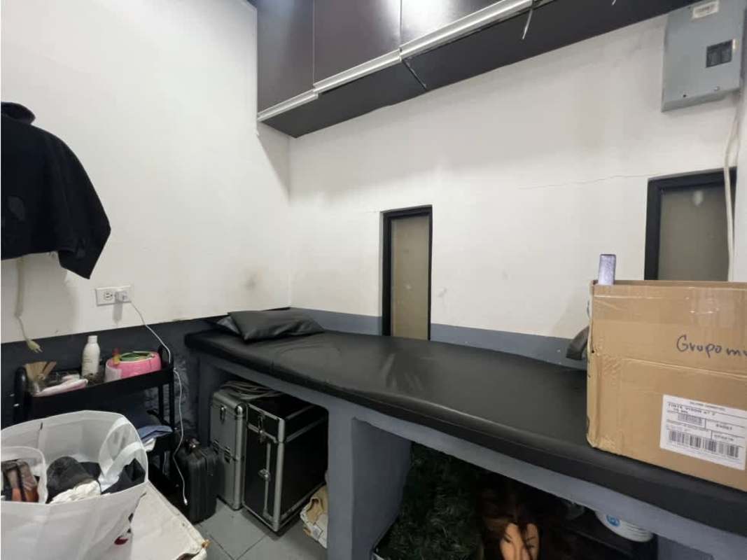 Private cabin with treatment table and storage in retail unit Via Porras Panama