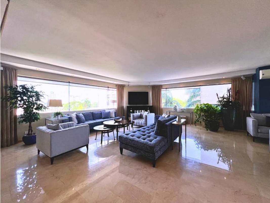 Spacious living room with marble flooring, panoramic views, and modern decor in PH Elite La Cresta Panama City