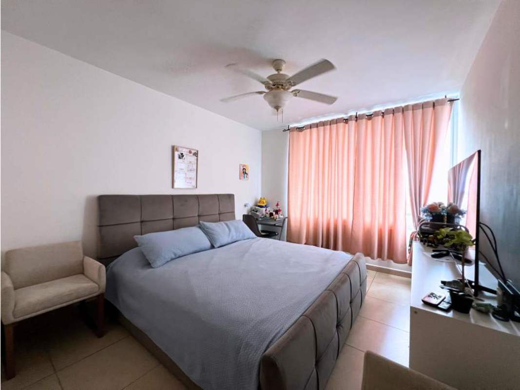 Bright bedroom with large windows ceiling fan PH Sol del Este Costa del Este Panama