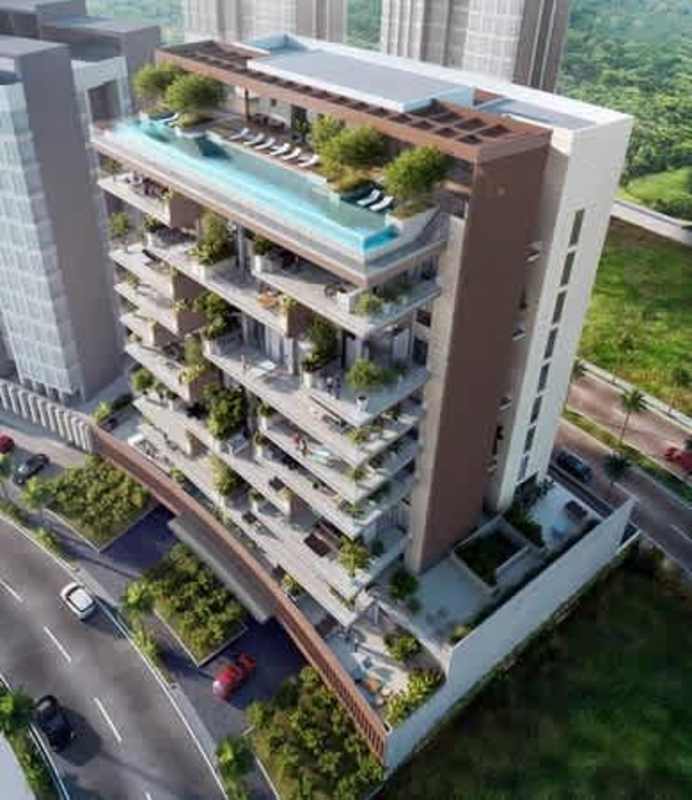 Championship golf course with palm trees and skyline in Santa María Panama next to PH Allegra residences