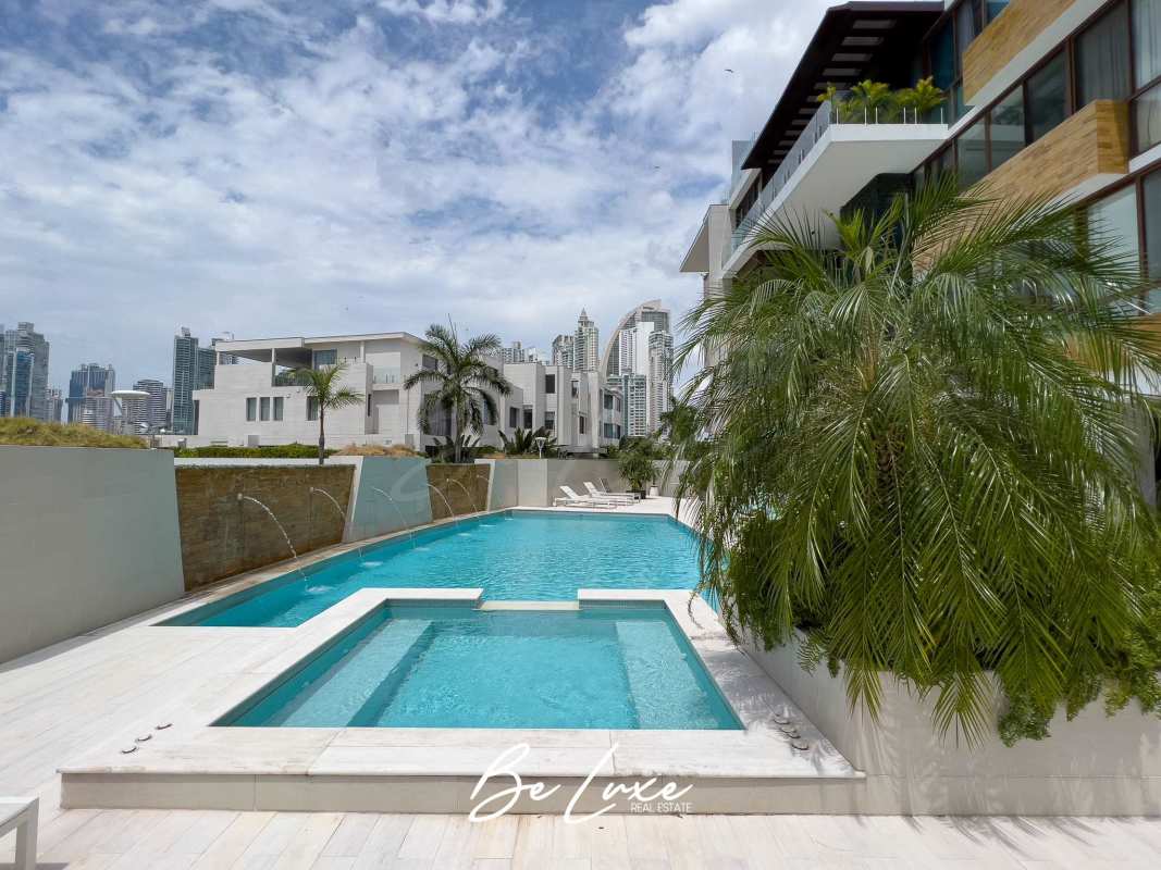 Luxury infinity pool and jacuzzi rooftop Ocean Reef Gardens with ocean views Panama City