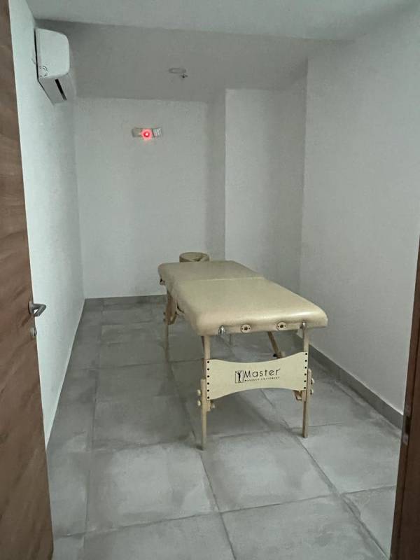 Private balcony with city skyline view at PH Dinasty Bella Vista Panama City