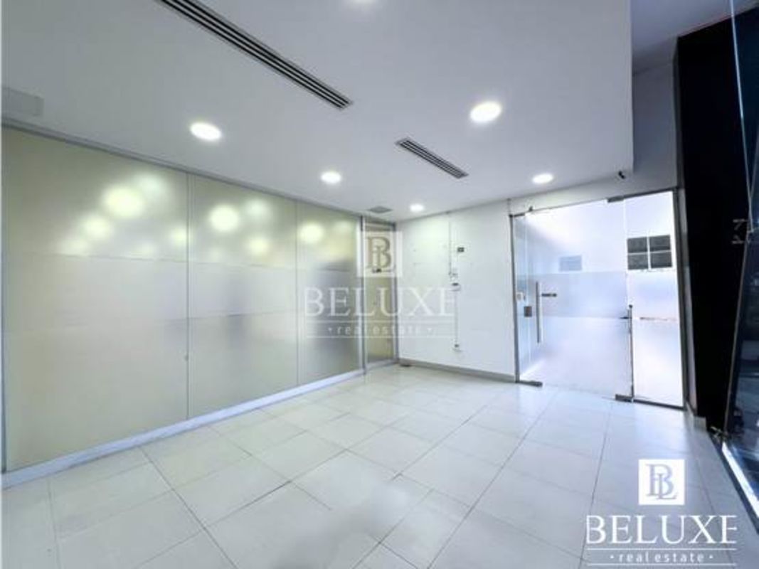 Retail or office unit with glass frontage and tiled flooring in Plaza San Francisco Panama City