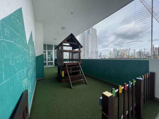 Apartment for Sale in San Francisco - 2 bedrooms