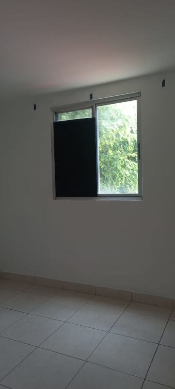 Unfurnished bedroom with window in PH El Ingenio Gardens Tumba Muerto