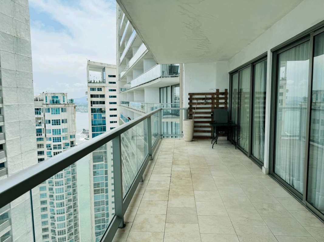 Kitchen with granite countertops and stainless appliances PH The Ocean Club Punta Pacifica