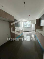 Apartment for Sale in San Francisco - 3 bedrooms