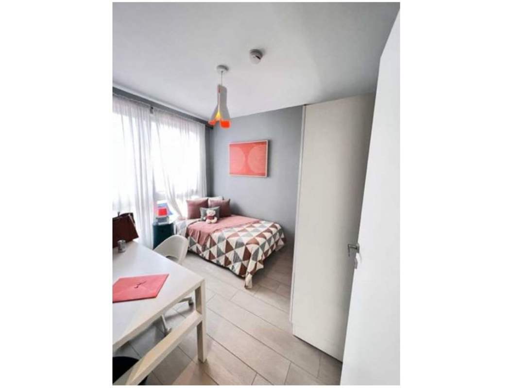 Kitchen equipped with quartz countertops, modern cabinetry new PH Demetra apartment Panama City